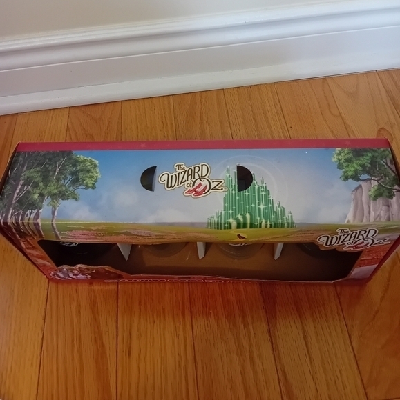 Vintage BNIB Wizard Of Oz Collector's Pint Glass 4 Pack - Picture 13 of 13